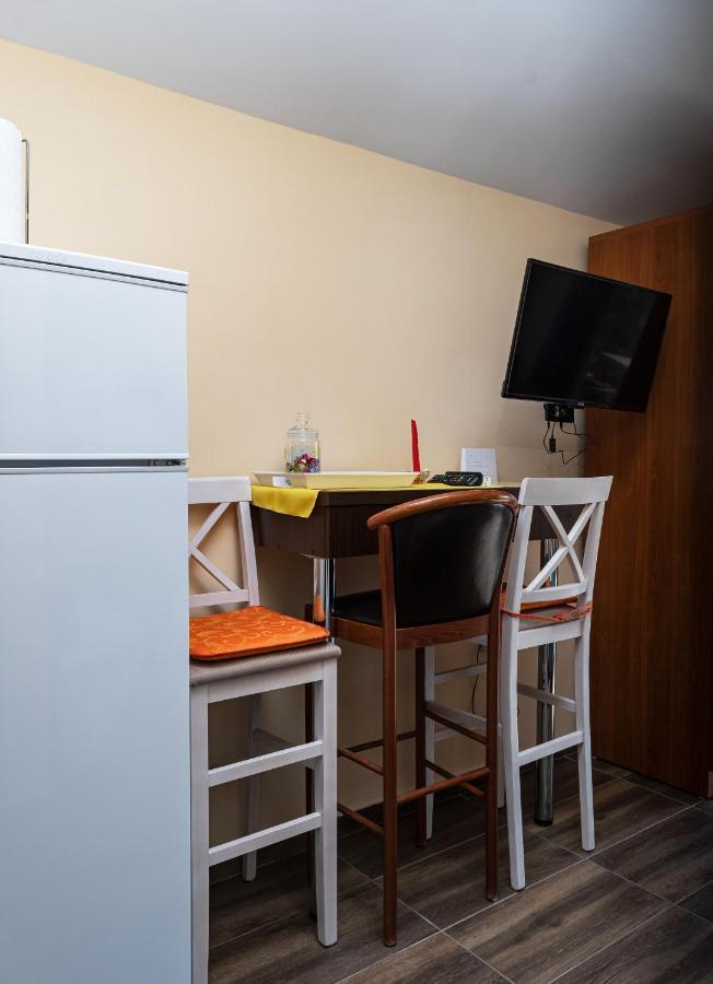 Apartmani Kamena Ruza Budva Exterior foto